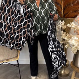 Noor – Blouse met Grafische Print