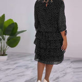 CLARA – ELEGANTE GEDEKTE POLKADOT-JURK