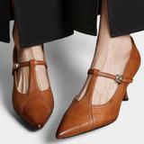 Emma Elegante T-Bar-hakken met gladde afwerking