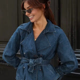 DAPHNE – DENIM JAS MET CEINTUUR