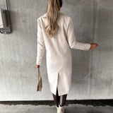 MONIQUE – ELEGANTE DUBBELKNOOPS LANGE MANTEL