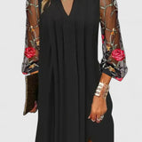 MARTHA – ELEGANTE GEBORDUURDE SHIFT JURK