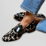 Livia - Klassieke loafers met luipaardprint