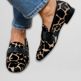 Livia - Klassieke loafers met luipaardprint