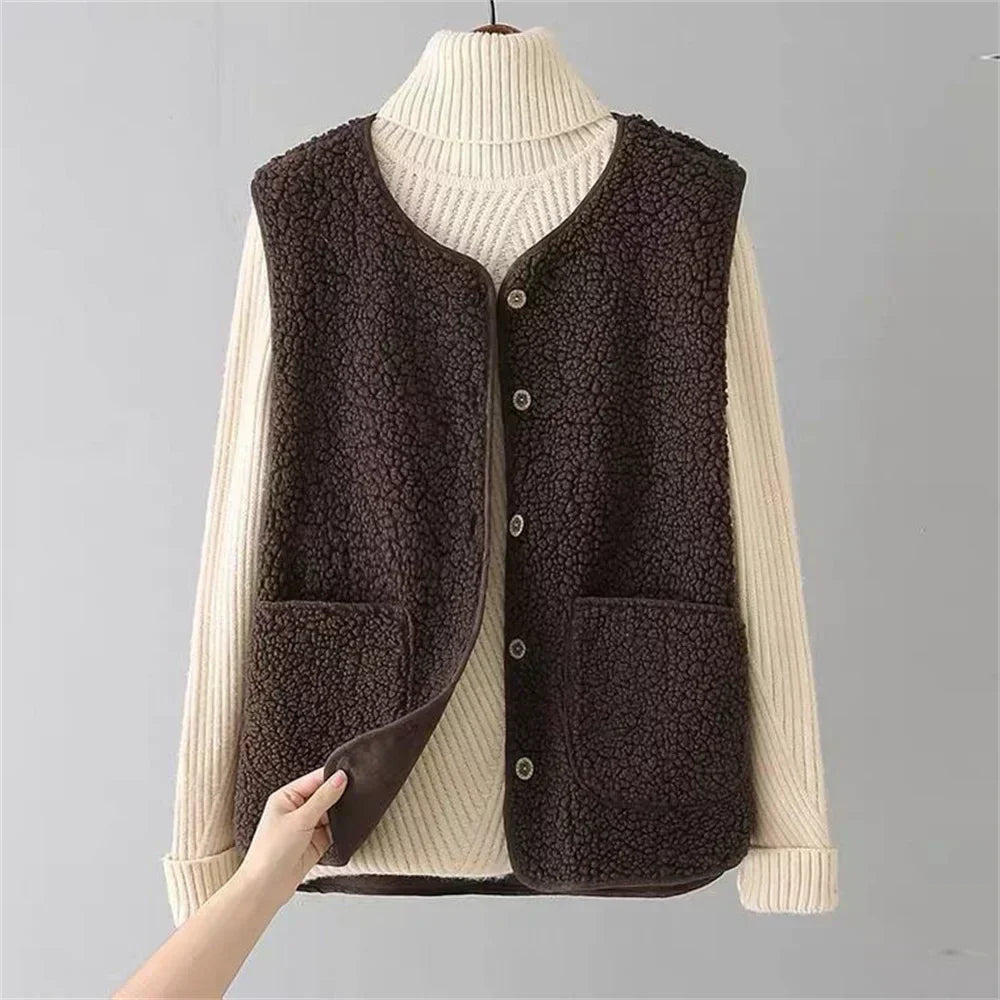 FABIENNE – GEZELLIG BUTTON-UP VEST