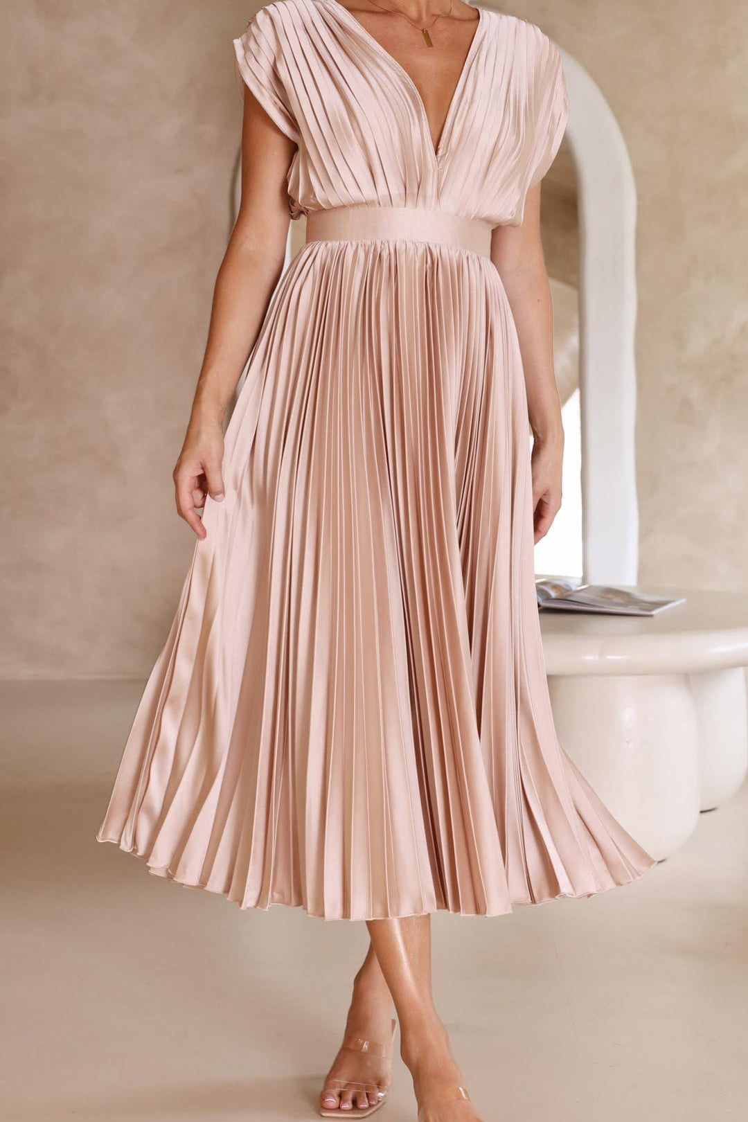 CHARLENE - ELEGANTE GEPLOOIDE MAXI-JURK